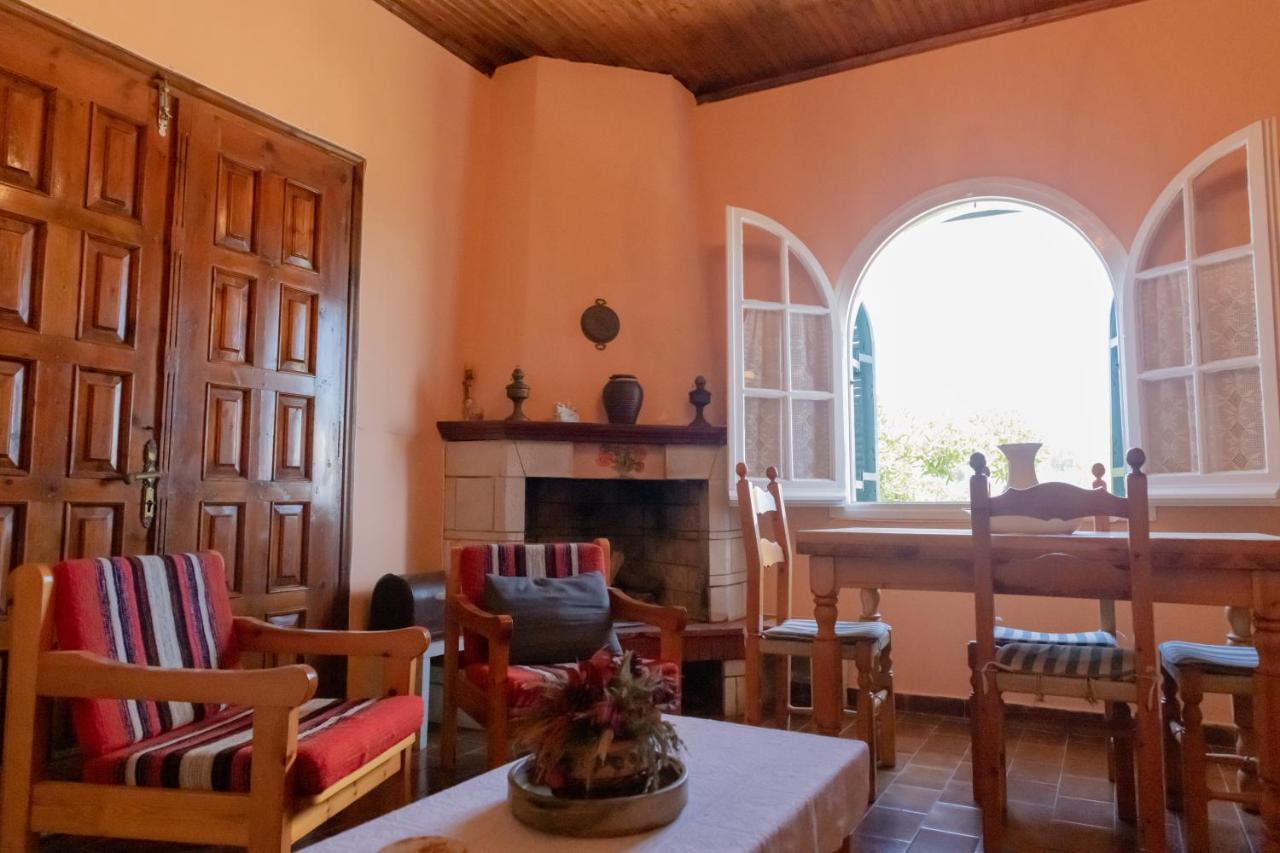 Andrea'S Traditional House Corfu  Exterior photo