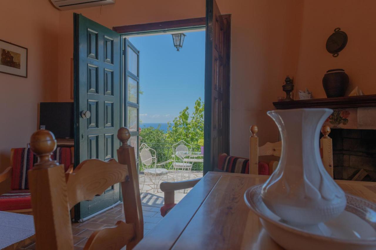 Andrea'S Traditional House Corfu  Exterior photo