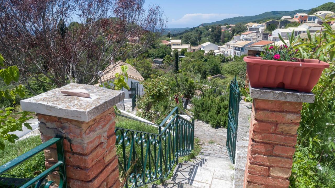 Andrea'S Traditional House Corfu  Exterior photo